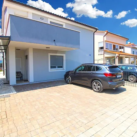 Unit_type_semidetached_house 45130 Holiday home